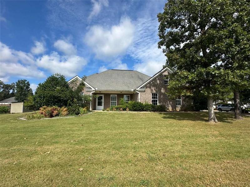 Image for property 2 Misty Oaks Lane, Rome, GA 30165