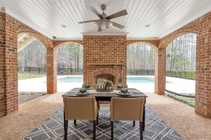 Image for property 885 Crabapple Hill, Milton, GA 30004