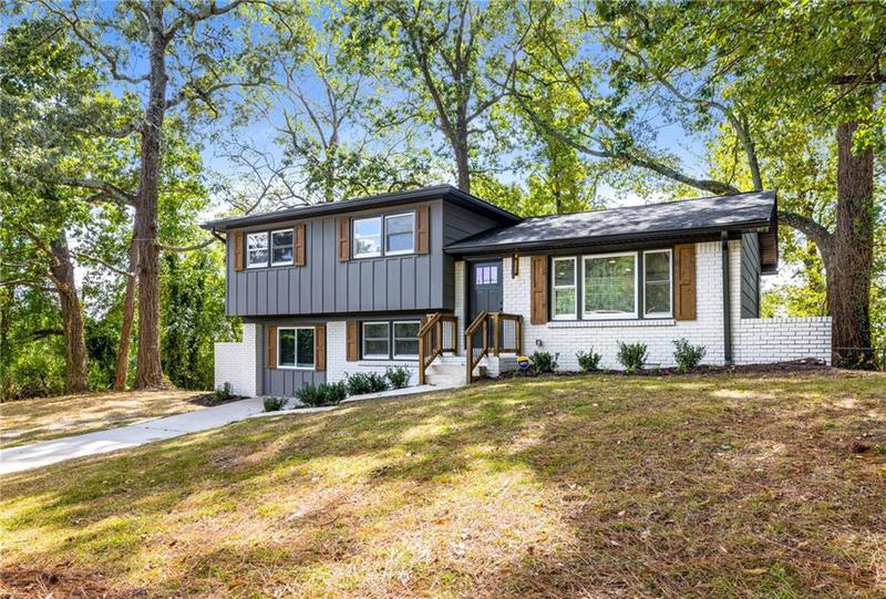 Image for property 1483 Town Country Drive, Atlanta, GA 30316