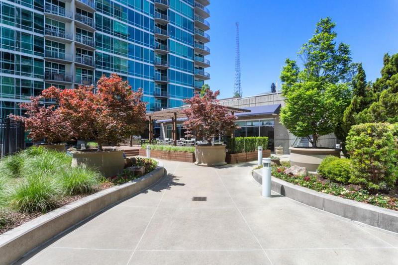 Image for property 923 Peachtree Street 1034, Atlanta, GA 30309