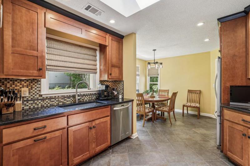 Image for property 1390 Barclay Drive, Lawrenceville, GA 30043