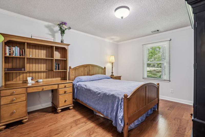 Image for property 1390 Barclay Drive, Lawrenceville, GA 30043