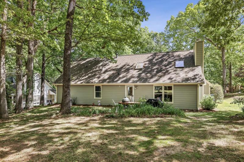 Image for property 1390 Barclay Drive, Lawrenceville, GA 30043