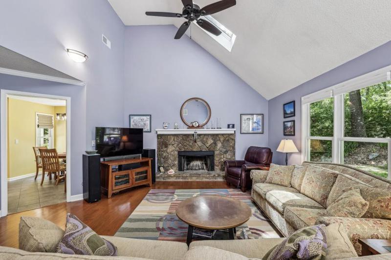 Image for property 1390 Barclay Drive, Lawrenceville, GA 30043