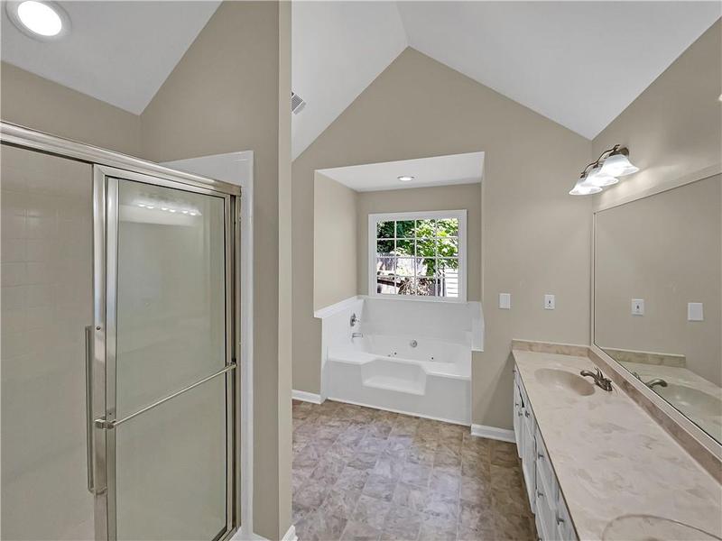 Image for property 421 Thornbush Trace, Lawrenceville, GA 30046