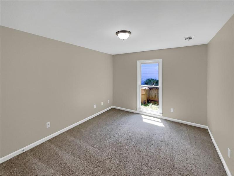 Image for property 421 Thornbush Trace, Lawrenceville, GA 30046