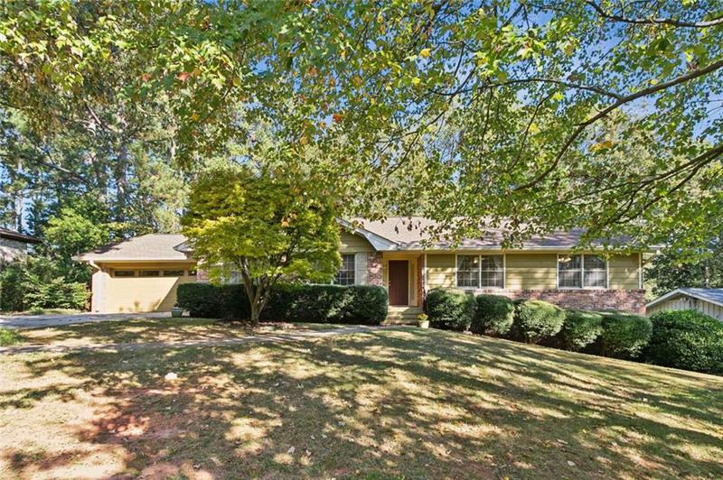 Image for property 1996 Walton Woods Circle, Tucker, GA 30084