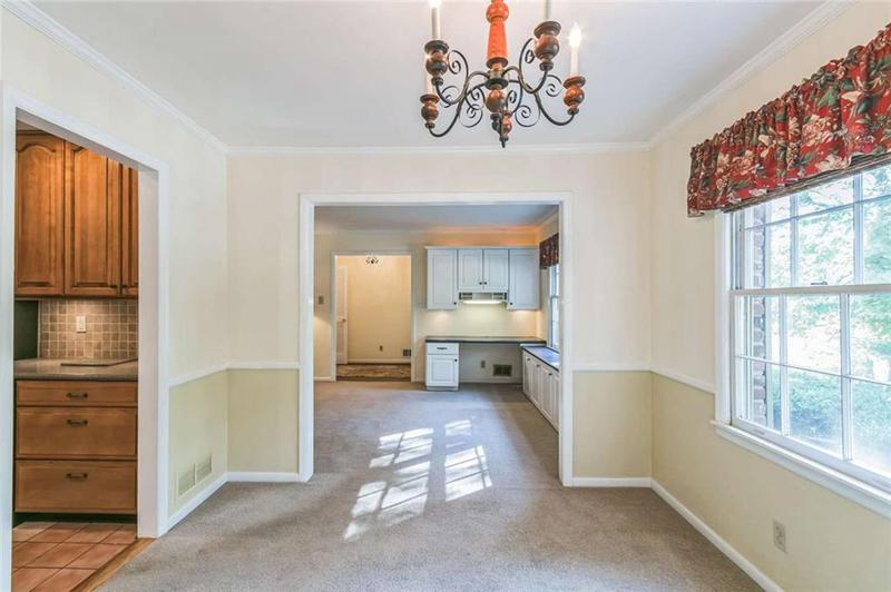 Image for property 1996 Walton Woods Circle, Tucker, GA 30084