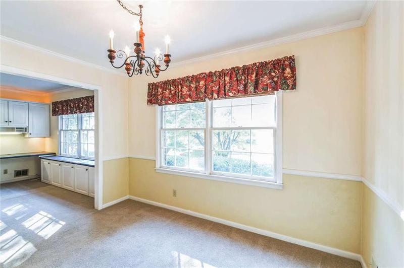 Image for property 1996 Walton Woods Circle, Tucker, GA 30084
