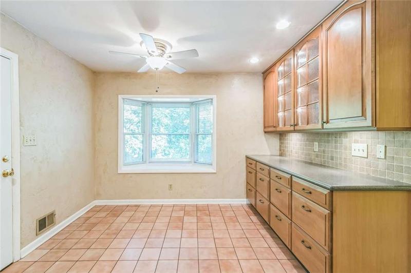 Image for property 1996 Walton Woods Circle, Tucker, GA 30084