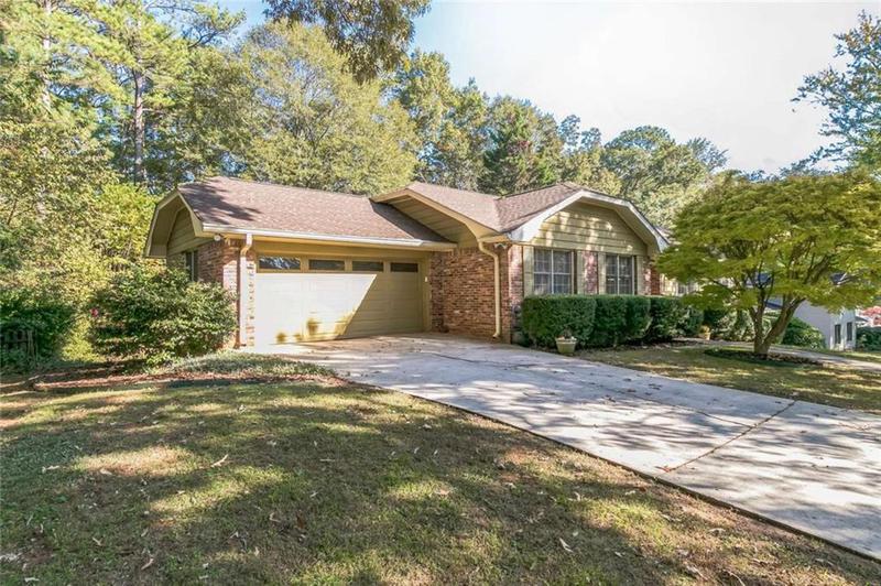 Image for property 1996 Walton Woods Circle, Tucker, GA 30084