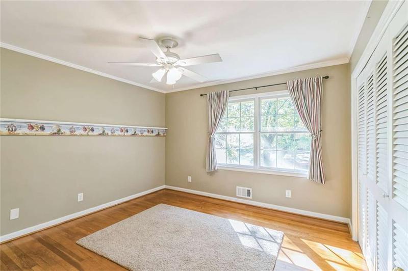 Image for property 1996 Walton Woods Circle, Tucker, GA 30084