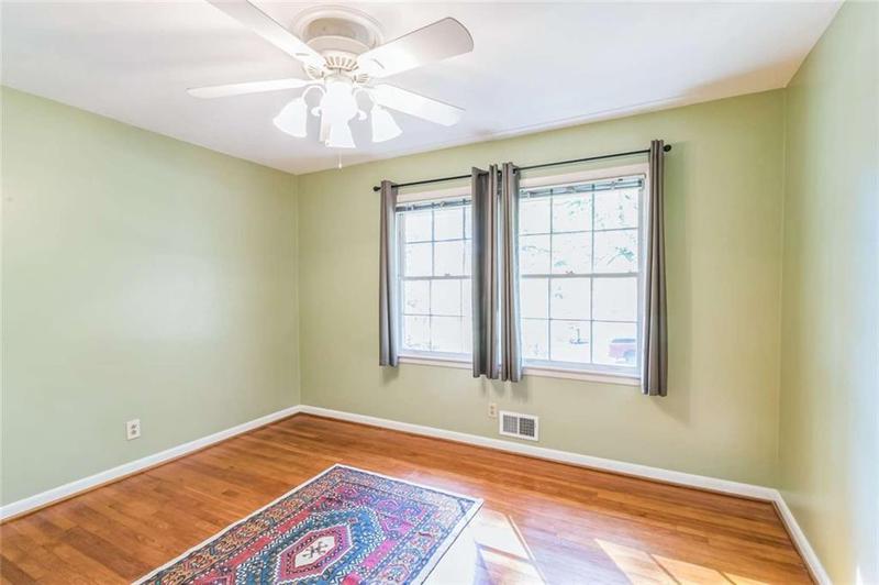 Image for property 1996 Walton Woods Circle, Tucker, GA 30084