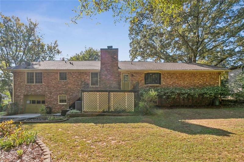 Image for property 1996 Walton Woods Circle, Tucker, GA 30084