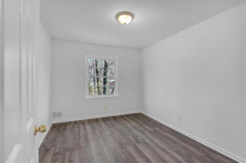Image for property 2080 Bluffton Way, Decatur, GA 30035