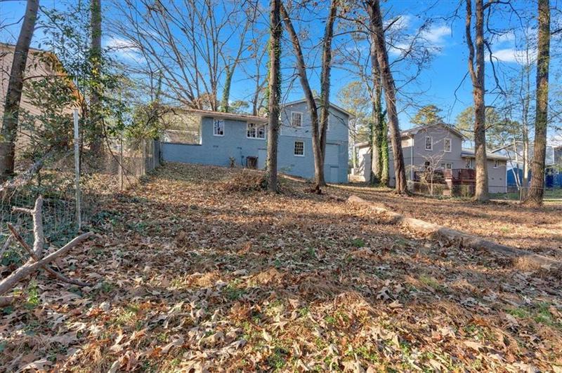 Image for property 2080 Bluffton Way, Decatur, GA 30035