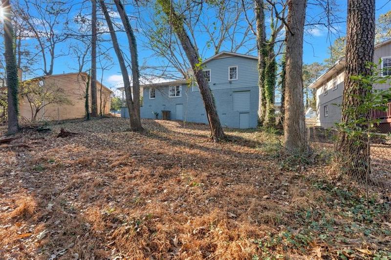 Image for property 2080 Bluffton Way, Decatur, GA 30035
