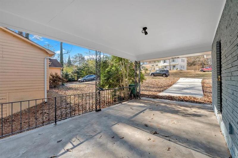 Image for property 2080 Bluffton Way, Decatur, GA 30035