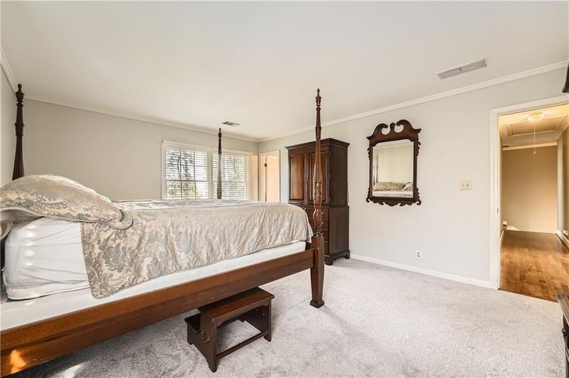 Image for property 2958 Applewood Court, Atlanta, GA 30345