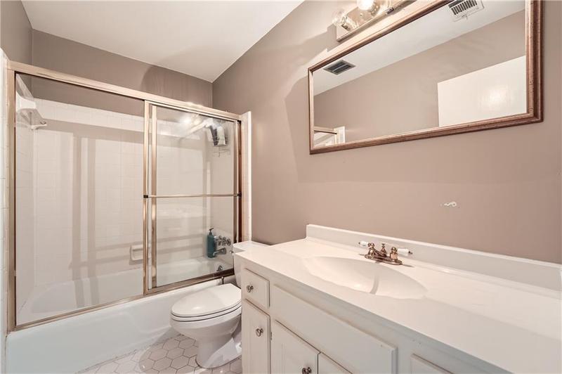Image for property 2958 Applewood Court, Atlanta, GA 30345