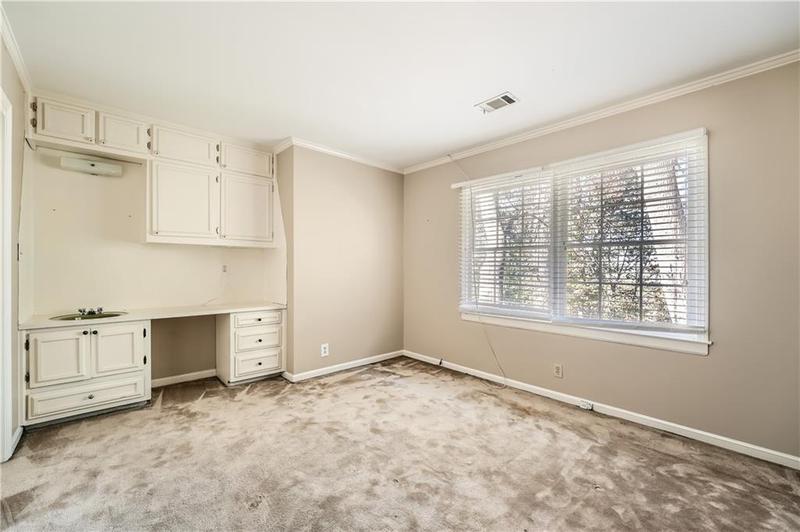 Image for property 2958 Applewood Court, Atlanta, GA 30345