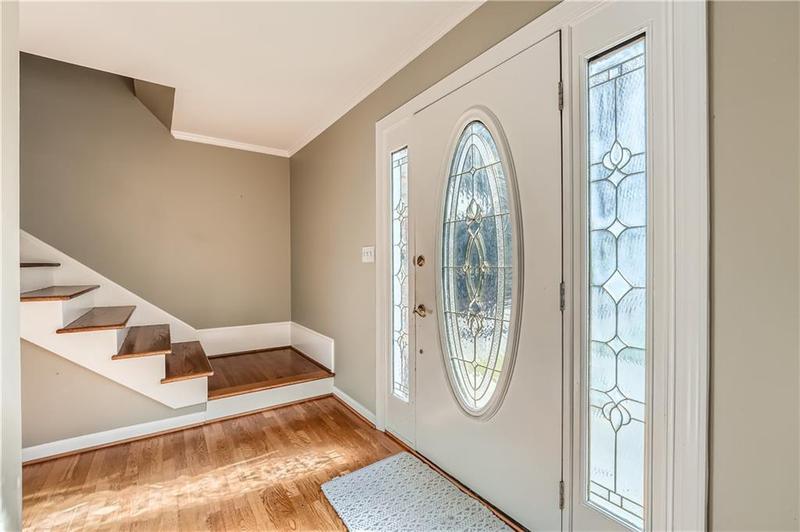 Image for property 2958 Applewood Court, Atlanta, GA 30345