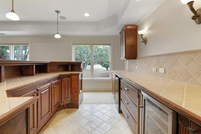 Image for property 1135 Richmond Glen Circle, Alpharetta, GA 30004