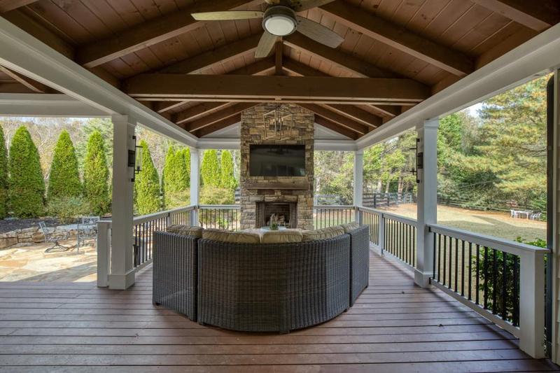 Image for property 1135 Richmond Glen Circle, Alpharetta, GA 30004