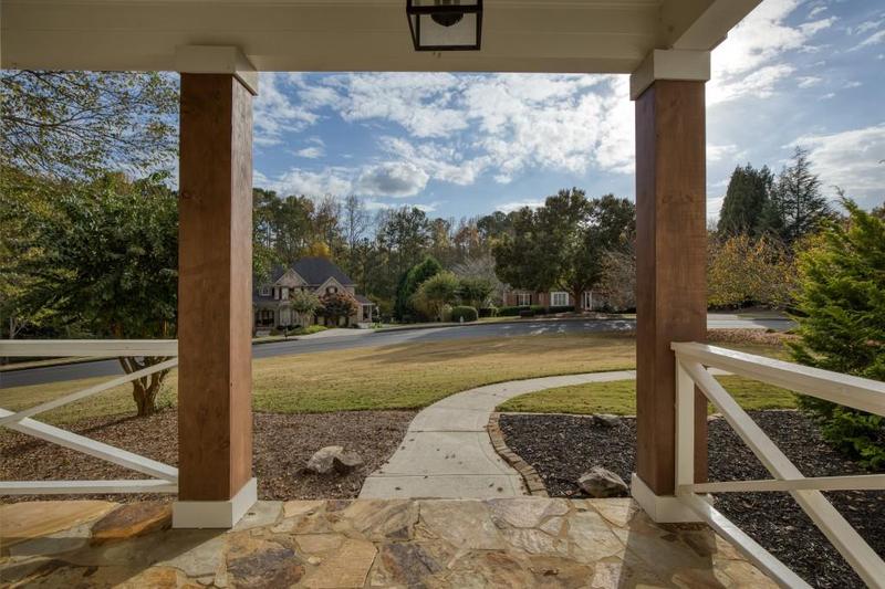Image for property 1135 Richmond Glen Circle, Alpharetta, GA 30004