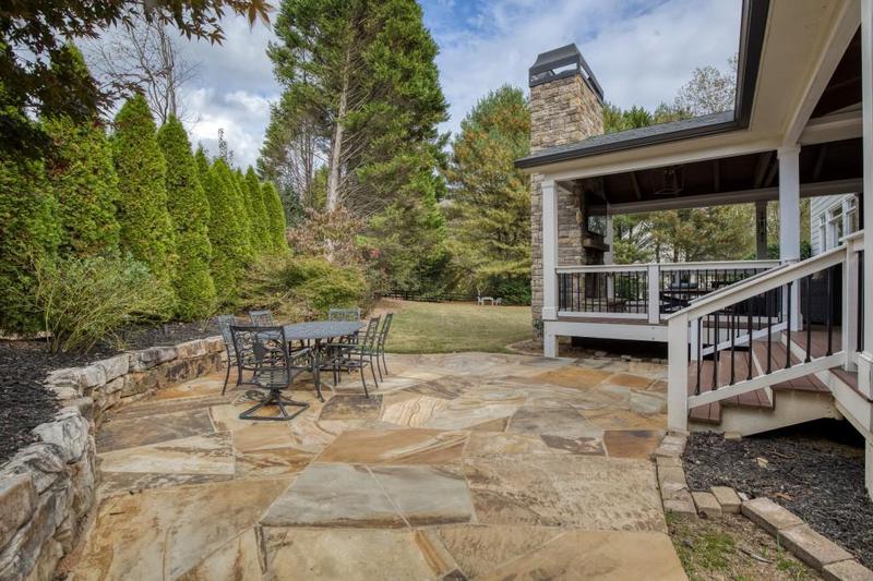 Image for property 1135 Richmond Glen Circle, Alpharetta, GA 30004
