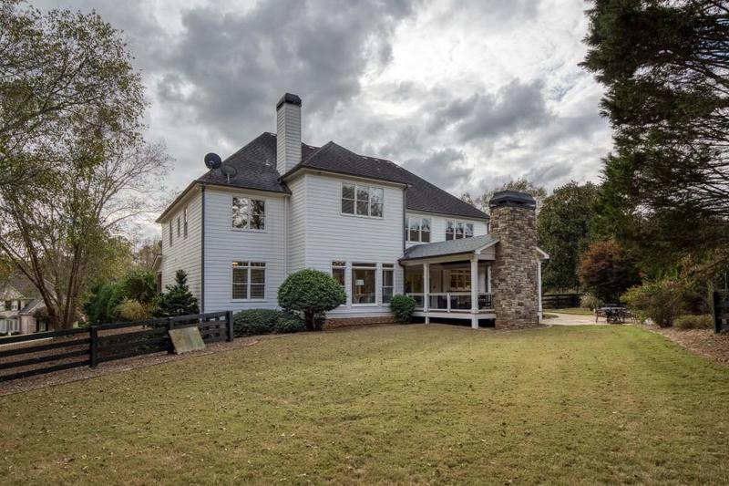 Image for property 1135 Richmond Glen Circle, Alpharetta, GA 30004