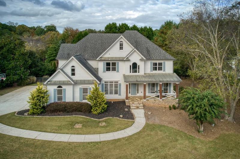 Image for property 1135 Richmond Glen Circle, Alpharetta, GA 30004