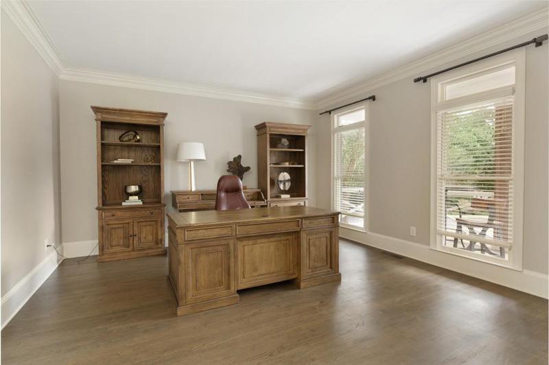 Image for property 1135 Richmond Glen Circle, Alpharetta, GA 30004