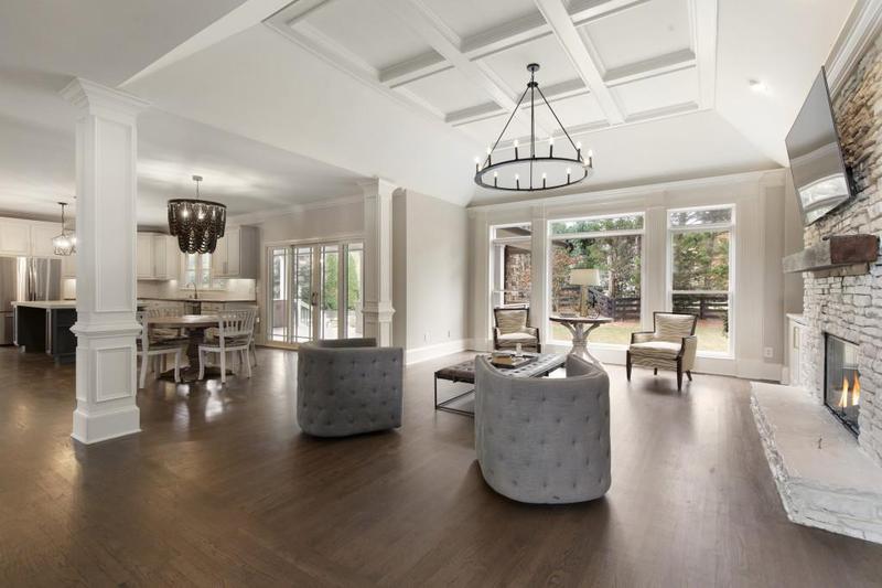 Image for property 1135 Richmond Glen Circle, Alpharetta, GA 30004