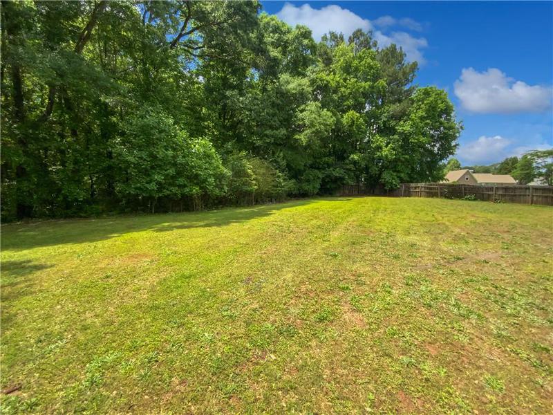 Image for property 225 Woodfield Court, Mcdonough, GA 30253