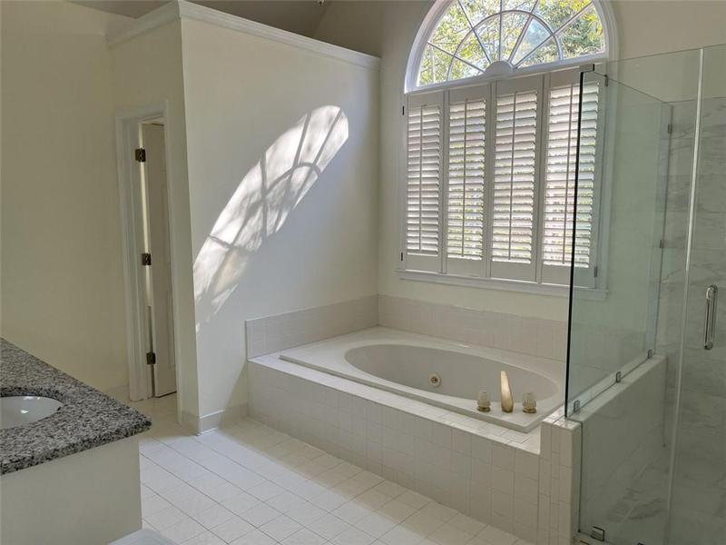 Image for property 221 Larkshyre Trail, Lawrenceville, GA 30043