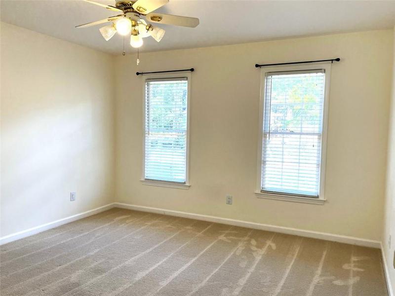 Image for property 221 Larkshyre Trail, Lawrenceville, GA 30043