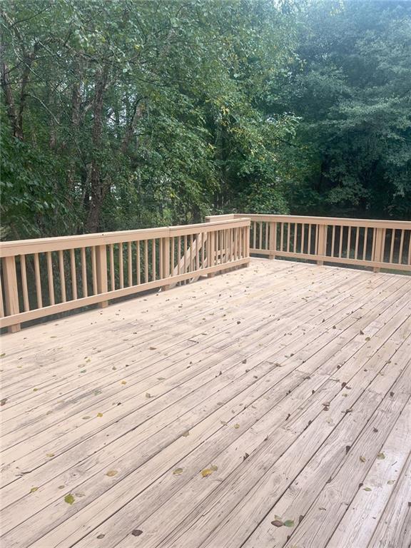 Image for property 221 Larkshyre Trail, Lawrenceville, GA 30043