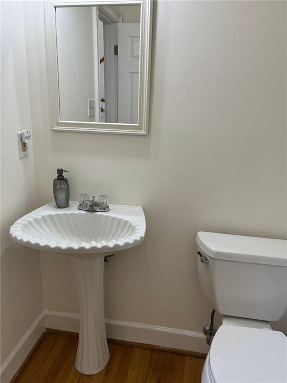 Image for property 221 Larkshyre Trail, Lawrenceville, GA 30043