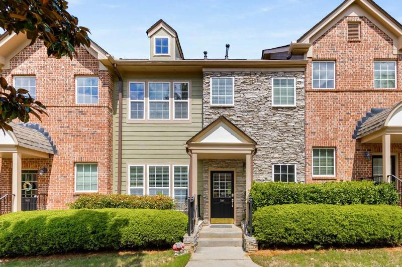 Image for property 1261 Ashford Creek Park, Brookhaven, GA 30319
