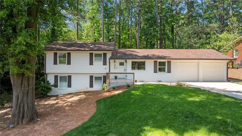 Image for property 3456 Thornewood Drive, Atlanta, GA 30340