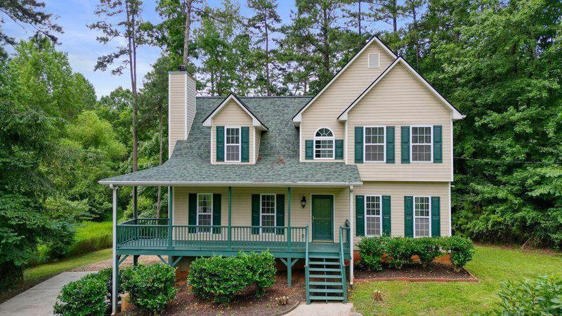 Image for property 12 Paces Lakes Point, Dallas, GA 30157