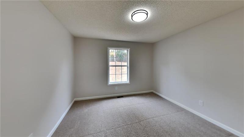 Image for property 101 Hickory Leaf Lane, Acworth, GA 30101