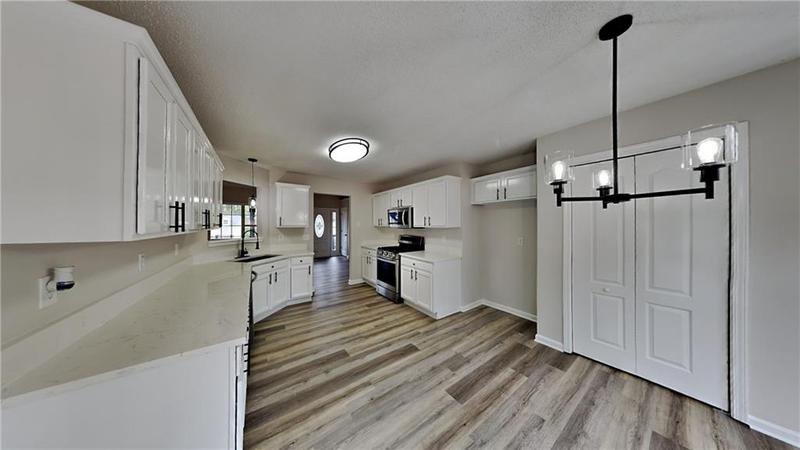 Image for property 101 Hickory Leaf Lane, Acworth, GA 30101