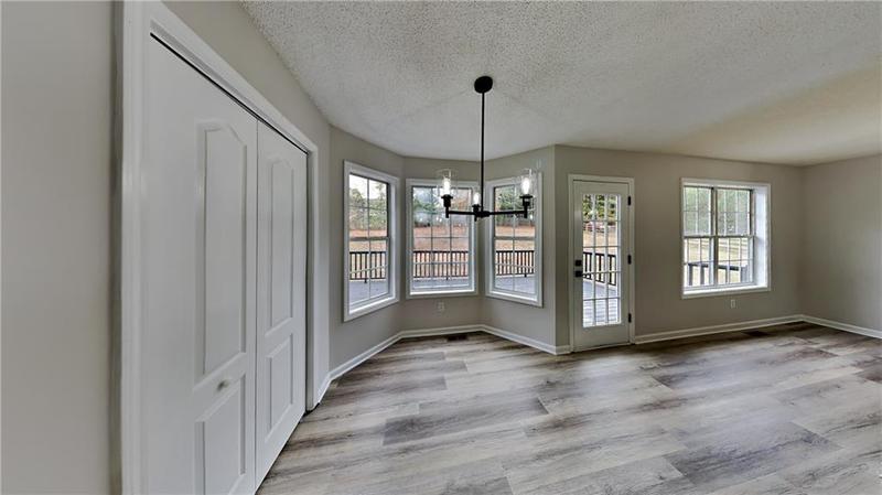 Image for property 101 Hickory Leaf Lane, Acworth, GA 30101