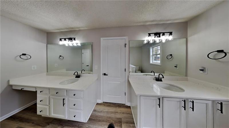 Image for property 101 Hickory Leaf Lane, Acworth, GA 30101