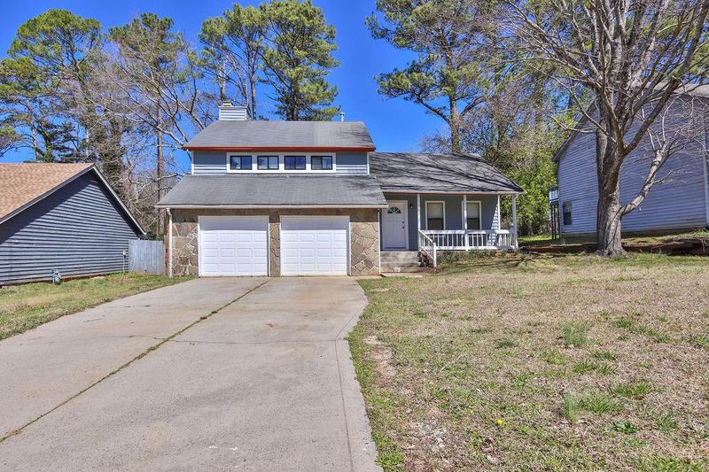 Image for property 3954 Springleaf Point, Stone Mountain, GA 30083