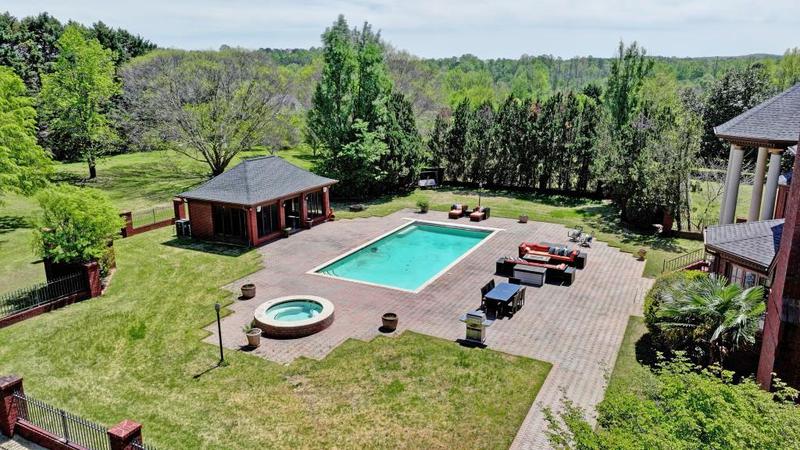 Image for property 5010 Heardmont Trace Road, Cumming, GA 30028