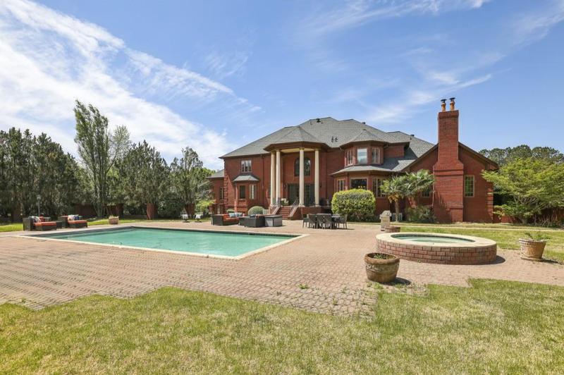 Image for property 5010 Heardmont Trace Road, Cumming, GA 30028