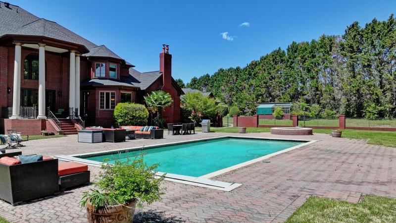 Image for property 5010 Heardmont Trace Road, Cumming, GA 30028